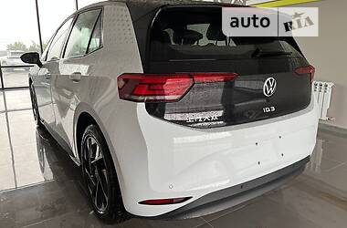 Хэтчбек Volkswagen ID.3 2022 в Киеве