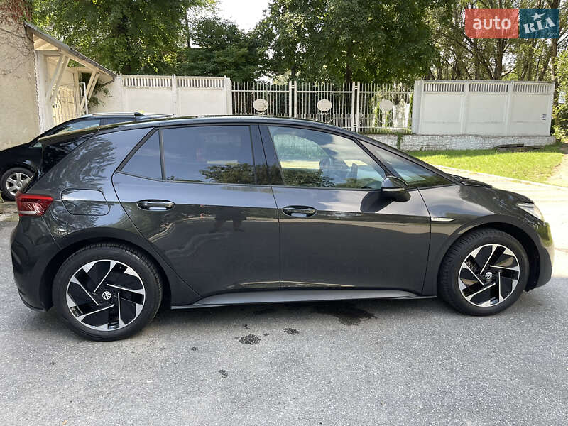 Хэтчбек Volkswagen ID.3 2021 в Черновцах