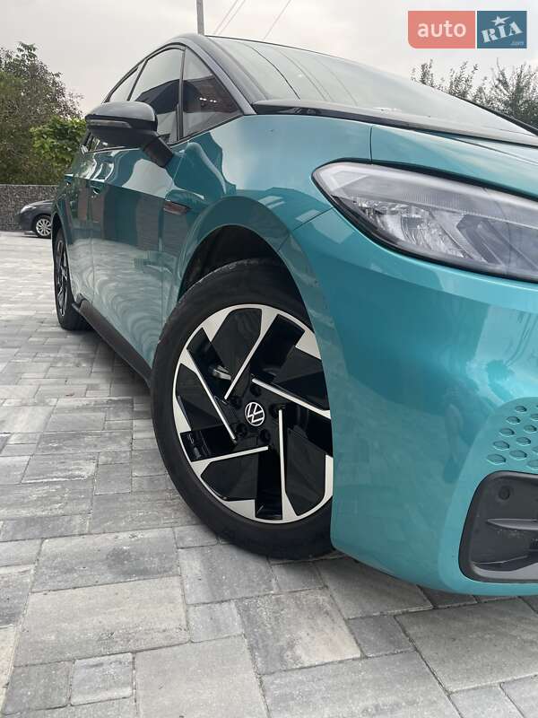 Хетчбек Volkswagen ID.3 2022 в Снятині