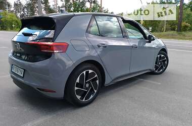 Хэтчбек Volkswagen ID.3 2021 в Киеве