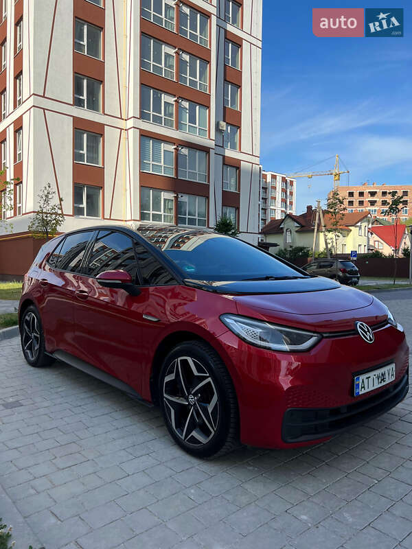 Хэтчбек Volkswagen ID.3 2022 в Ивано-Франковске