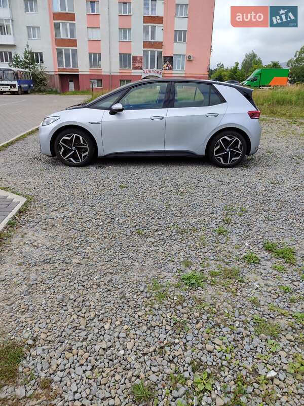 Хэтчбек Volkswagen ID.3 2020 в Долине