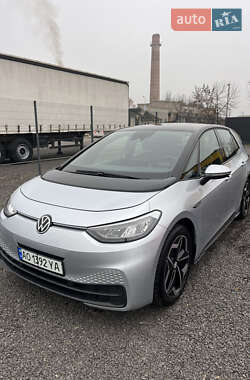 Хэтчбек Volkswagen ID.3 2022 в Хусте