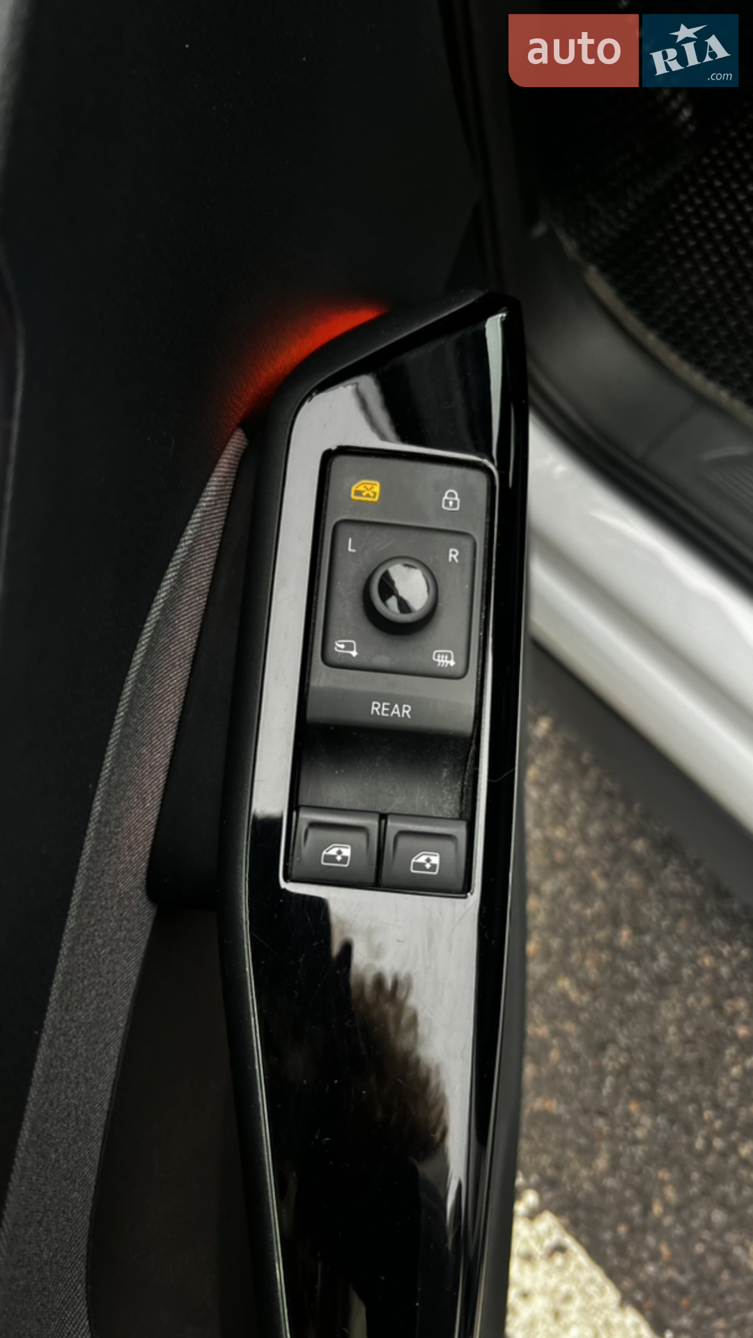 2020 Volkswagen ID.3 - мініатюра 21