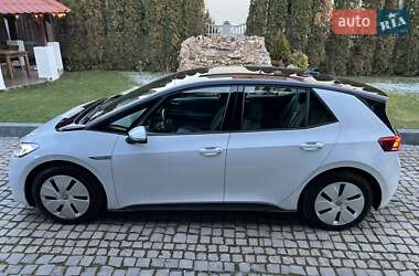 Хетчбек Volkswagen ID.3 2023 в Мукачевому