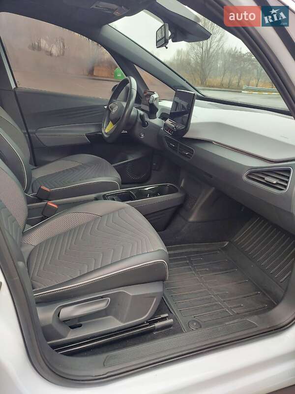 Хэтчбек Volkswagen ID.3 2021 в Киеве