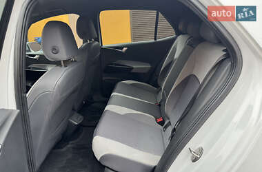 Хетчбек Volkswagen ID.3 2020 в 