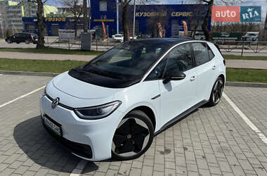 Хетчбек Volkswagen ID.3 2023 в 