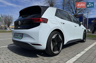 Хетчбек Volkswagen ID.3 2023 в 