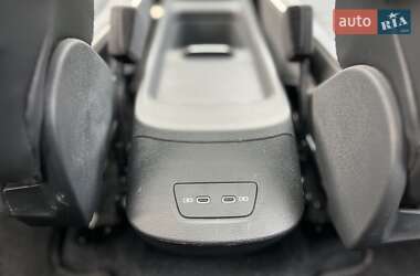 Хэтчбек Volkswagen ID.3 2022 в 
