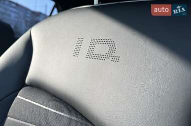 Хетчбек Volkswagen ID.3 2022 в 