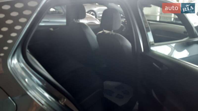 Хетчбек Volkswagen ID.3 2023 в Дніпрі