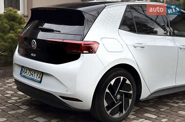 Хэтчбек Volkswagen ID.3 2022 в 