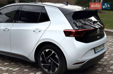 Хэтчбек Volkswagen ID.3 2022 в 