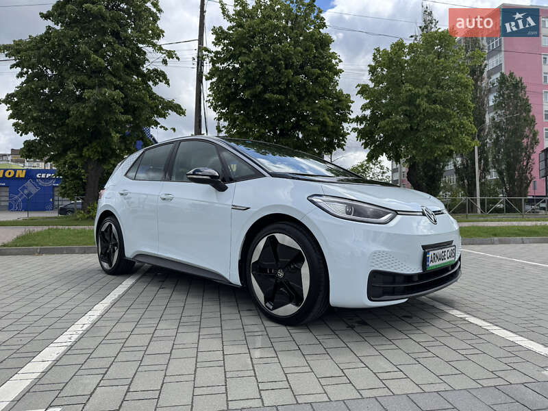 Хетчбек Volkswagen ID.3 2023 в Хмельницькому