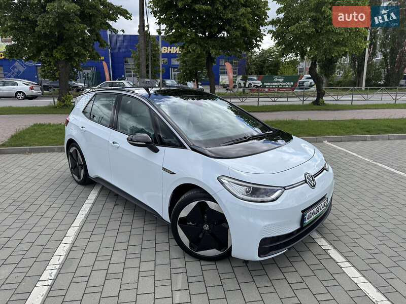 Хетчбек Volkswagen ID.3 2023 в Хмельницькому
