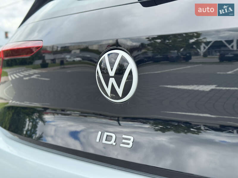 Хетчбек Volkswagen ID.3 2023 в Хмельницькому
