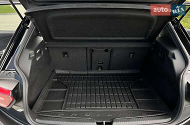 Хетчбек Volkswagen ID.3 2020 в 