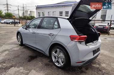 Хетчбек Volkswagen ID.3 2021 в 