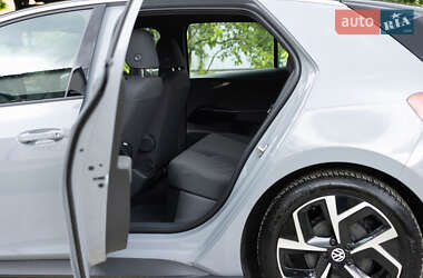 Хэтчбек Volkswagen ID.3 2024 в 