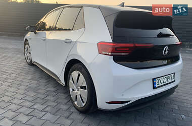 Хэтчбек Volkswagen ID.3 2021 в 