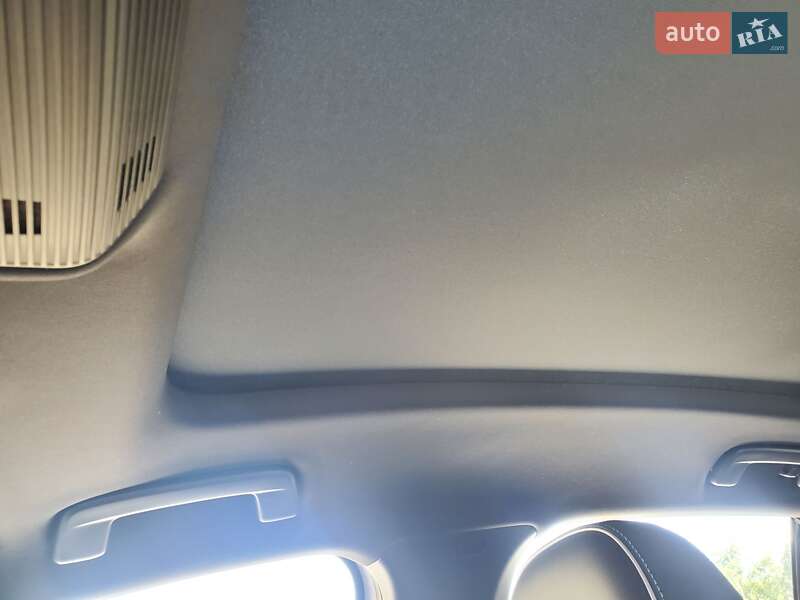 Хэтчбек Volkswagen ID.3 2022 в Киеве