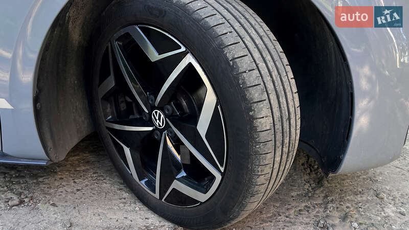 Хэтчбек Volkswagen ID.3 2020 в Ивано-Франковске фото 14 Хэтчбек Volkswagen ID.3 2020 в Ивано-Франковске