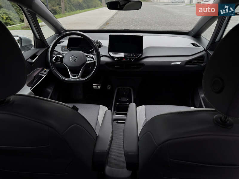 Хэтчбек Volkswagen ID.3 2020 в Сваляве