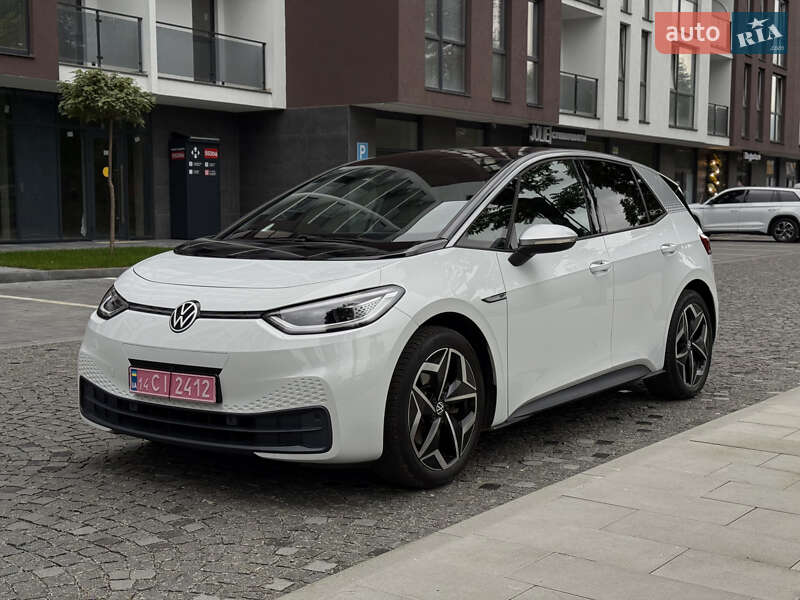 Хэтчбек Volkswagen ID.3 2020 в Сваляве