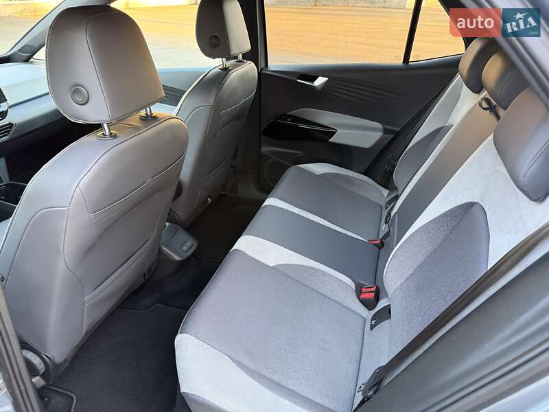 Хетчбек Volkswagen ID.3 2020 в Кривому Розі