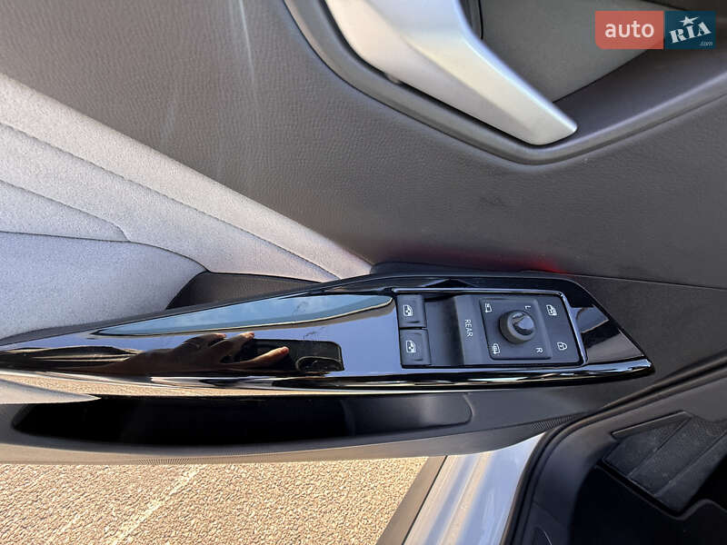 Хетчбек Volkswagen ID.3 2024 в Києві фото 19 Хетчбек Volkswagen ID.3 2024 в Києві