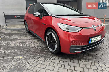 Хэтчбек Volkswagen ID.3 2022 в 