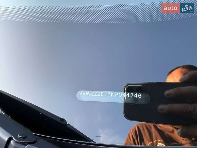 Хэтчбек Volkswagen ID.3 2022 в Киеве