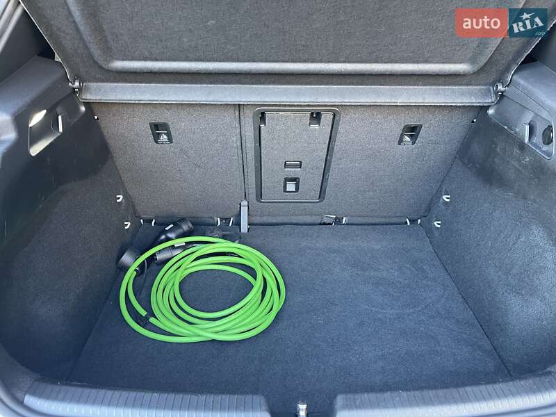 Хэтчбек Volkswagen ID.3 2021 в Тернополе фото 69 Хэтчбек Volkswagen ID.3 2021 в Тернополе