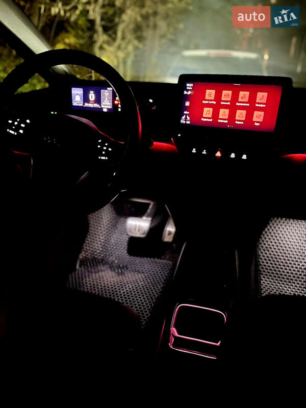 Хетчбек Volkswagen ID.3 2021 в Львові