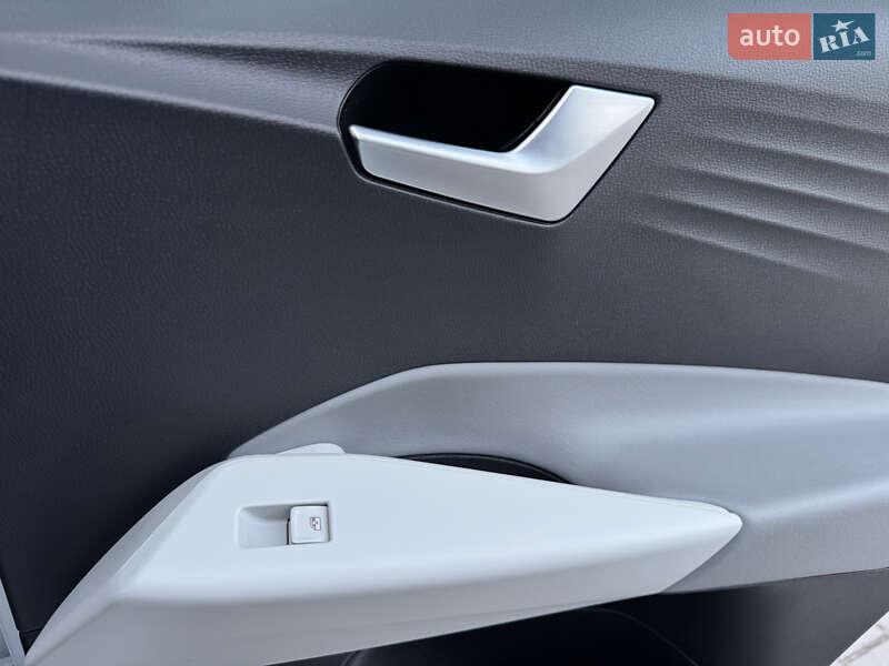 Хэтчбек Volkswagen ID.3 2021 в Тернополе