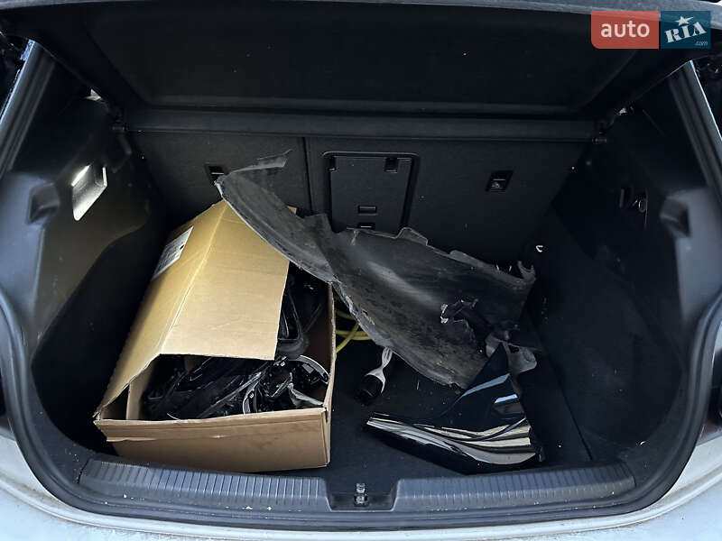 Хэтчбек Volkswagen ID.3 2020 в Стрые фото 26 Хэтчбек Volkswagen ID.3 2020 в Стрые