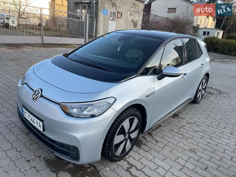 Хэтчбек Volkswagen ID.3 2021 в Львове фото Хэтчбек Volkswagen ID.3 2021 в Львове