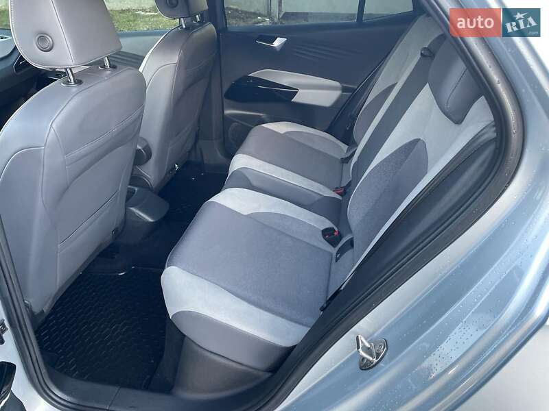 Хэтчбек Volkswagen ID.3 2021 в Львове фото 13 Хэтчбек Volkswagen ID.3 2021 в Львове