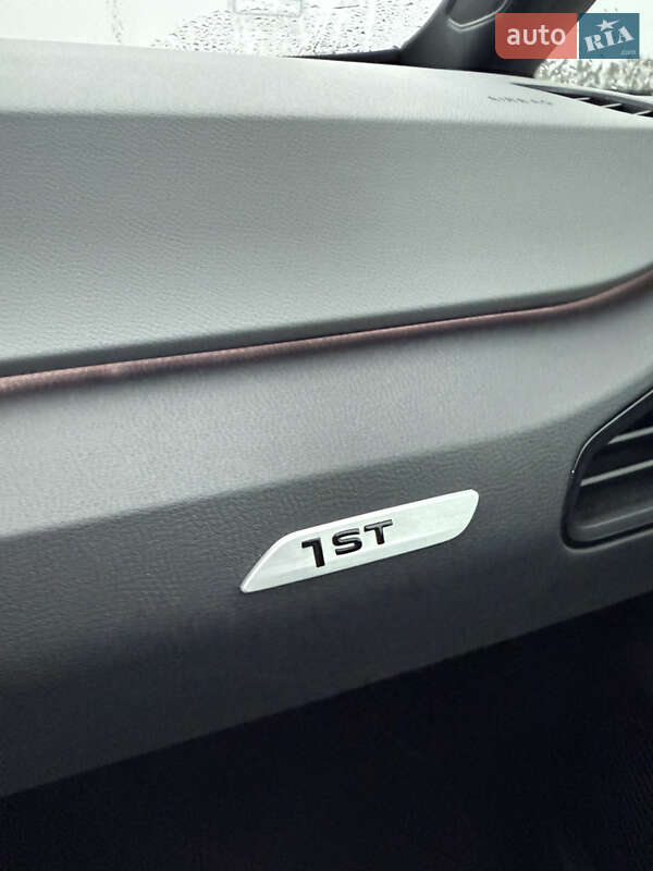 Хетчбек Volkswagen ID.3 2020 в Радивиліві