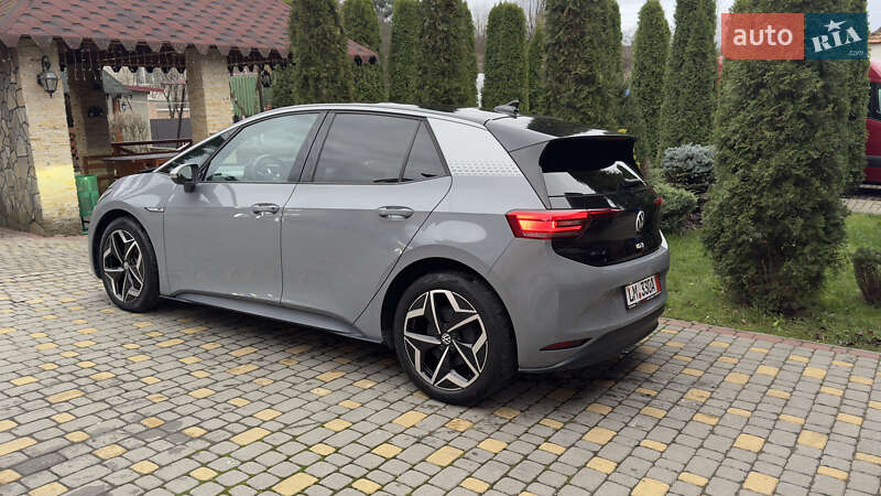 Хэтчбек Volkswagen ID.3 2021 в Сваляве