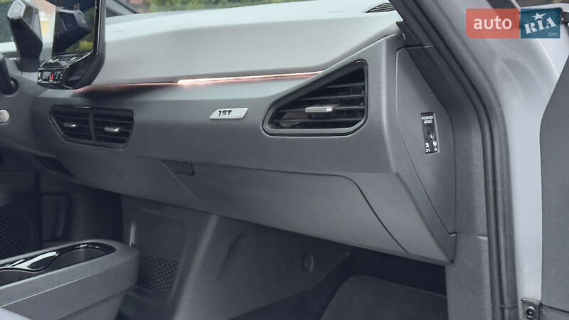 Хэтчбек Volkswagen ID.3 2021 в Сваляве