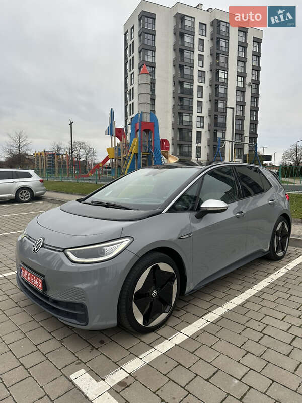 Хэтчбек Volkswagen ID.3 2020 в Луцке фото Хэтчбек Volkswagen ID.3 2020 в Луцке