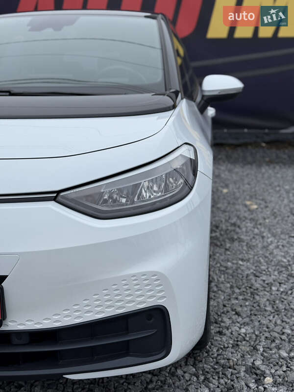 Хэтчбек Volkswagen ID.3 2022 в Стрые