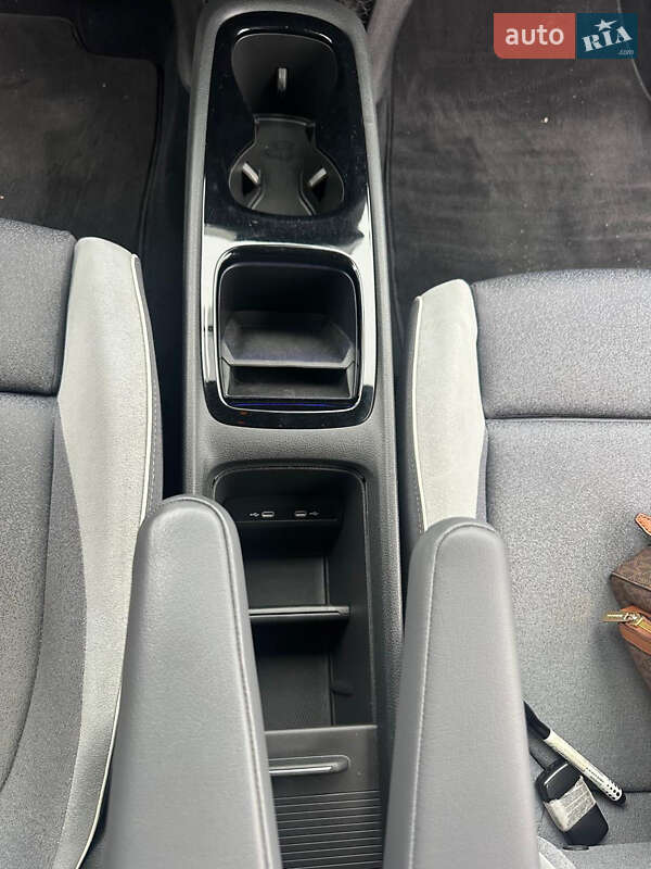 Хэтчбек Volkswagen ID.3 2020 в Ровно