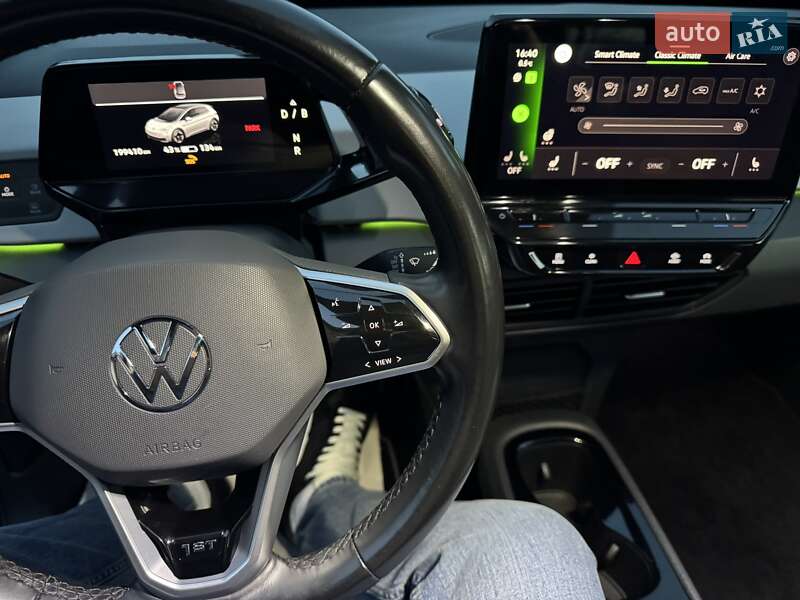 Хэтчбек Volkswagen ID.3 2020 в Хмельницком