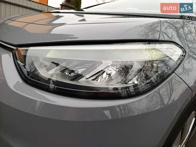 Хэтчбек Volkswagen ID.3 2023 в Ровно фото 14 Хэтчбек Volkswagen ID.3 2023 в Ровно