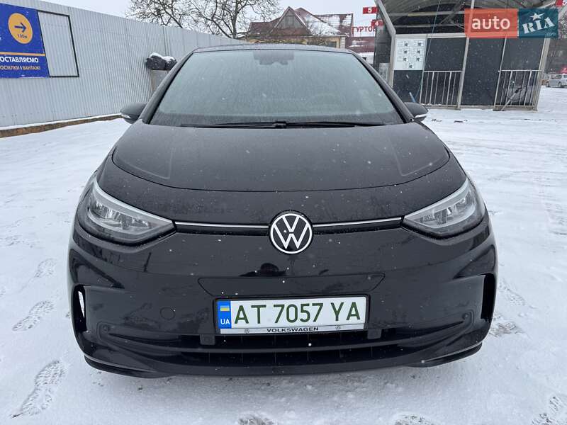 Хетчбек Volkswagen ID.3 2023 в Коломиї