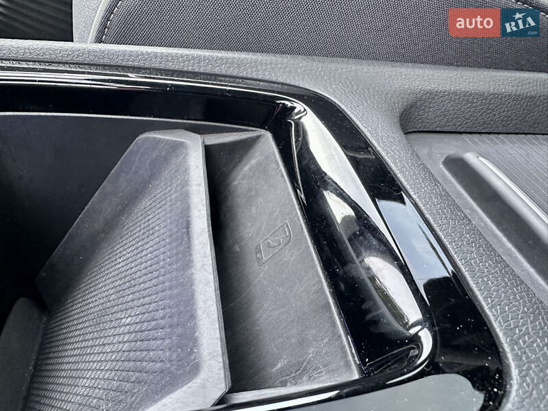 Хэтчбек Volkswagen ID.3 2020 в Тернополе фото 19 Хэтчбек Volkswagen ID.3 2020 в Тернополе