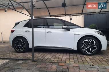 Хетчбек Volkswagen ID.3 2020 в Сваляві